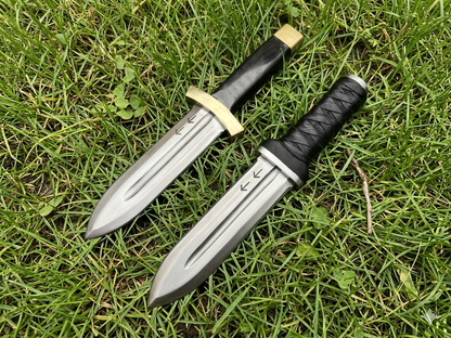 Handmade Thorfinn Dagger, Vinland Saga Anime Knife, Viking Cosplay Knives