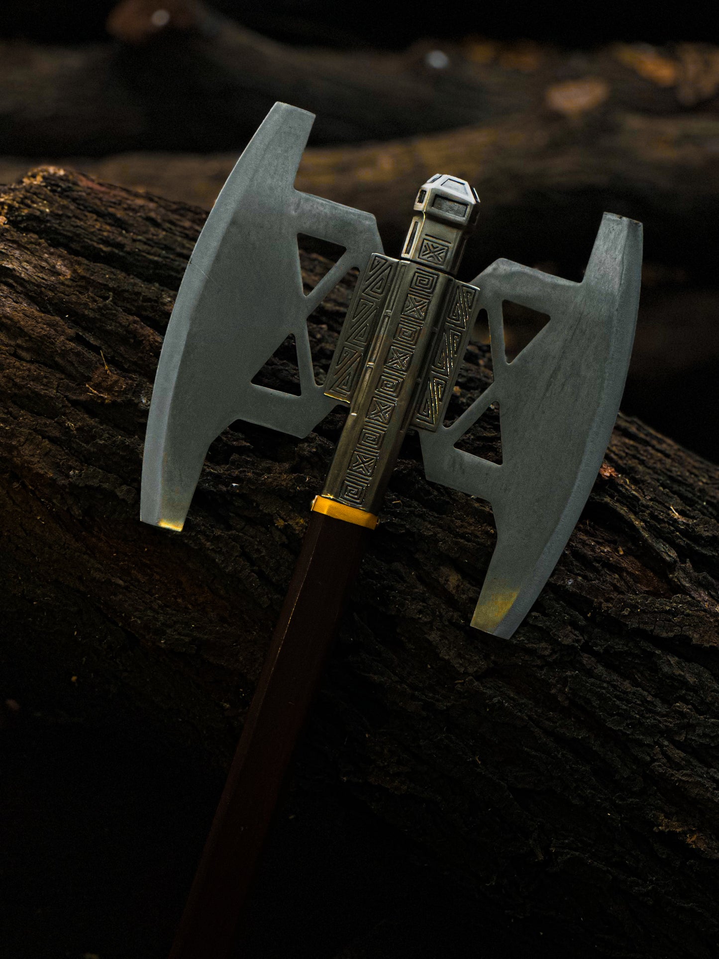 Gimli Battle Axe Replica – Handmade LOTR Dwarven Double-Headed Axe