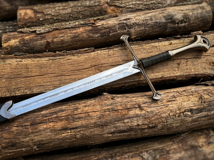 Aragorn's Sword – Anduril-Inspired King's Sword with Scabbard & Wall Mount | LOTR Fantasy Replica