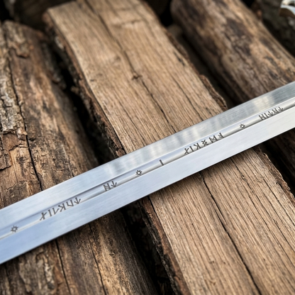 Aragorn's Sword – Anduril-Inspired King's Sword with Scabbard & Wall Mount | LOTR Fantasy Replica